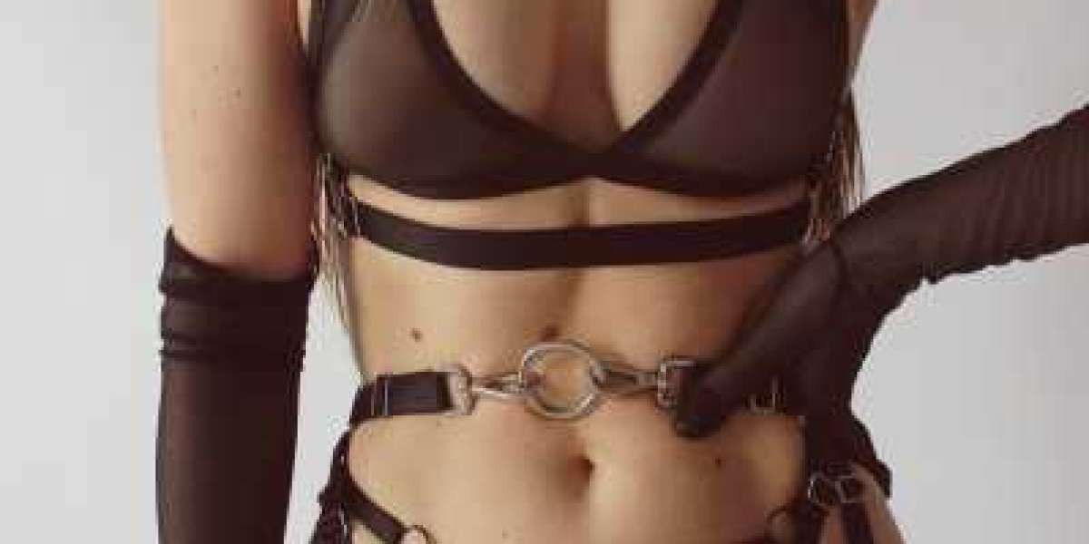 Choosing the Perfect Leather Harness Bra: Style, Fit, and Comfort