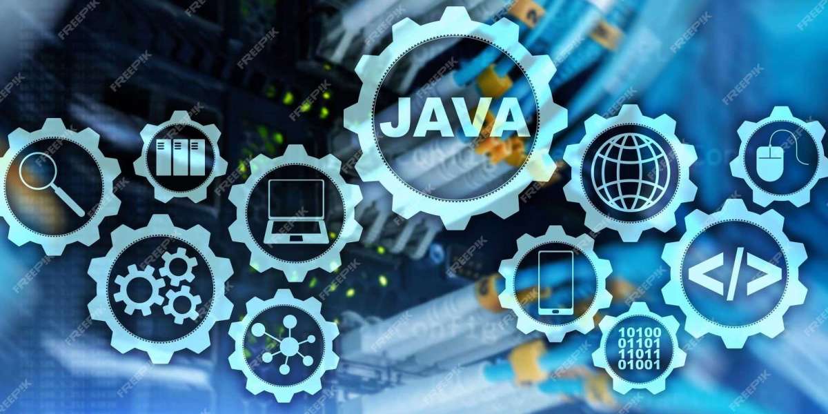 Pros and Cons: Evaluating Java and Struts for Web Application Development