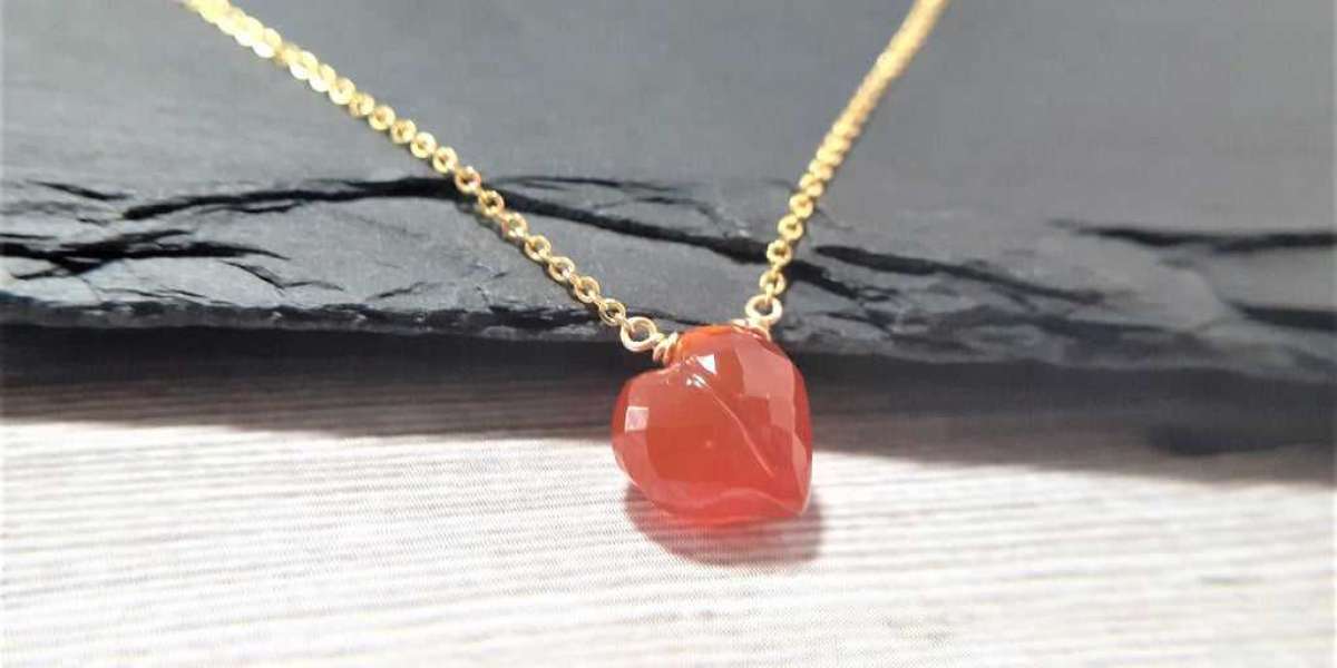 CRAFTING PERSONALIZED ELEGANCE: CUSTOMIZED CARNELIAN JEWELRY AT ADMIRABLE JEWELS
